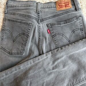 Levi’s Wedgie Straight Jeans Size 29 Grey